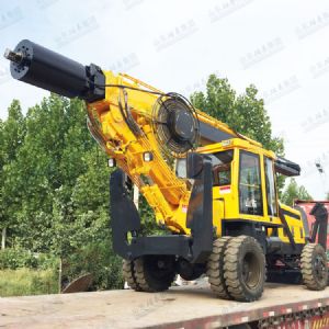 wheeled rotary drilling rig