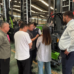 Deepen Silk‑Road Cooperation! Delegation from Kyrgyzstan Visits Shandong Xiongtai Machinery for Inspection & Exchange